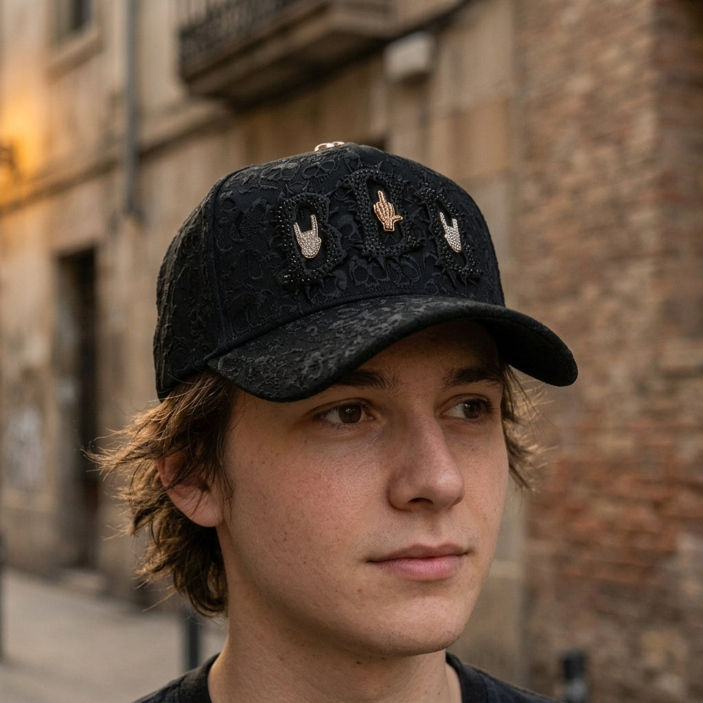 Gorra Triple B Hand Skull