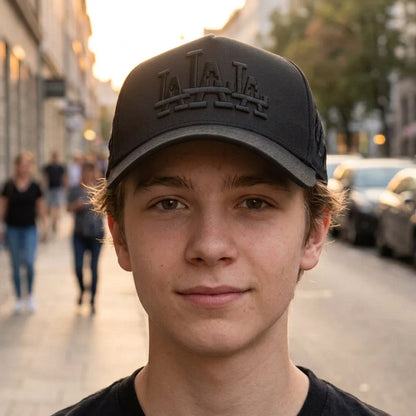 Gorra LALALA Triple Black